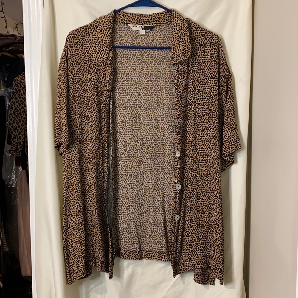 Vintage cheetah print blouse